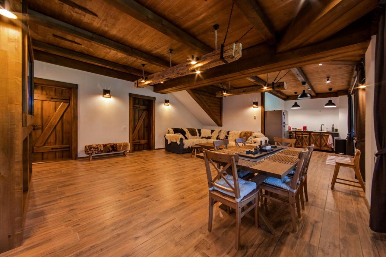 Avalanche Plaiul Foii Villa เซอร์เนช ภายนอก รูปภาพ