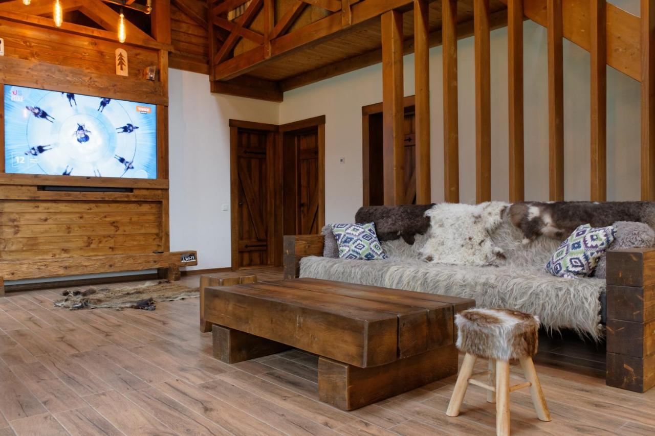 Avalanche Plaiul Foii Villa เซอร์เนช ภายนอก รูปภาพ
